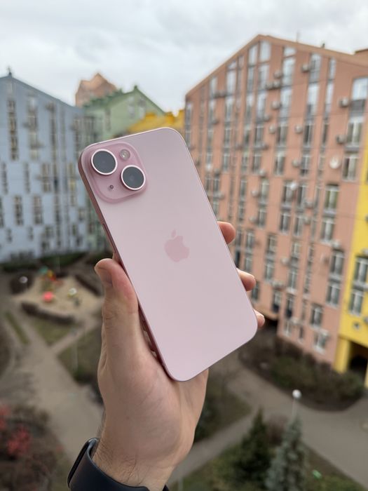 97% Аккум Идеал iPhone 15 128Gb Pink Neverlock Айфон