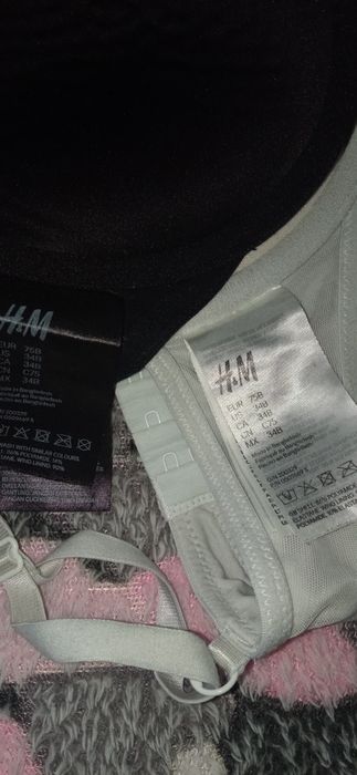 Бюсти на чашку B