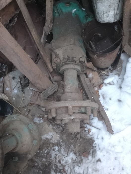 Запчастии до трактора ЮМЗ-6.