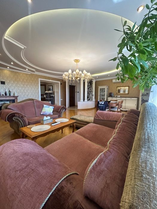 3-rooms apartment apartment by the address st. Kulikovo pole pl Oktyabrskoy revolyutsii pl (area 190 m²) - Atlanta.ua - photo 2