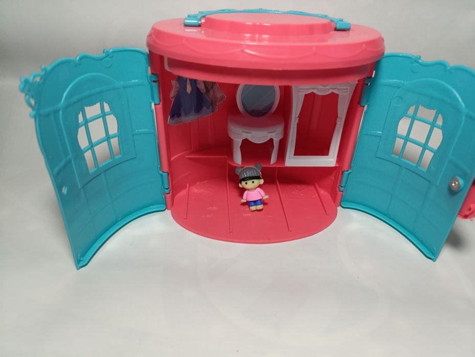 Лот іграшок для дівчинки