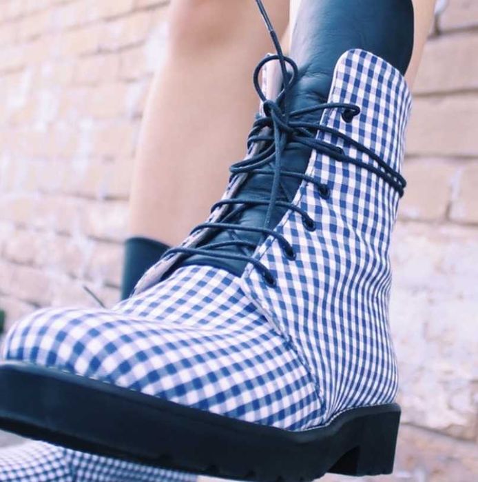 Botas Josefinas 41 xadrez azul e branco, reforço tornezelo