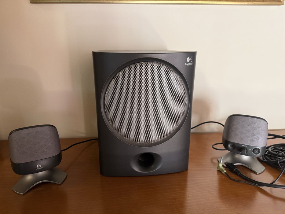 Colunas para computador Logitech X-220