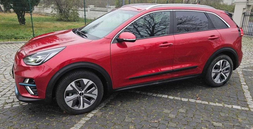 Kia Niro 2022 64 квт
