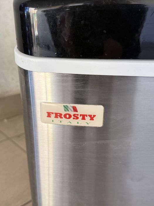 Льодогенератор Професійний  Frosty HZB-15-S Італія