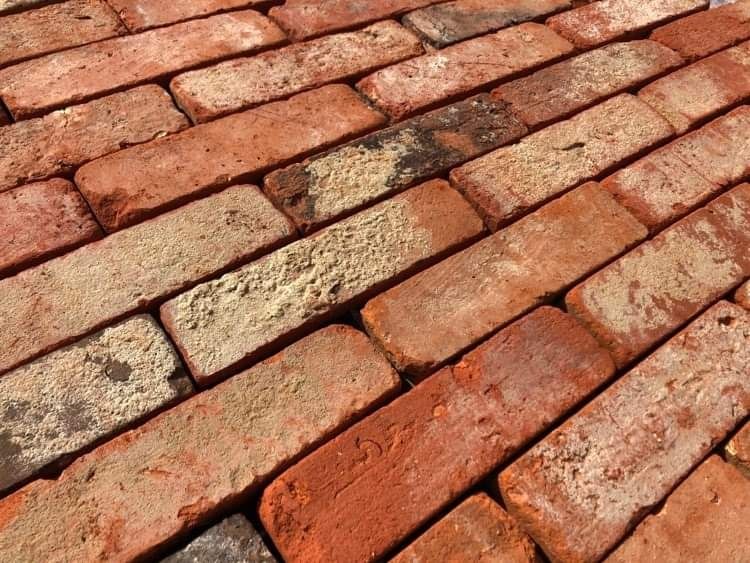 Plytki z cegly cegla rozbiorkowa