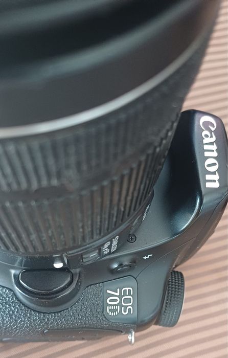 Máquina Fotográfica Canon EOS 70D
