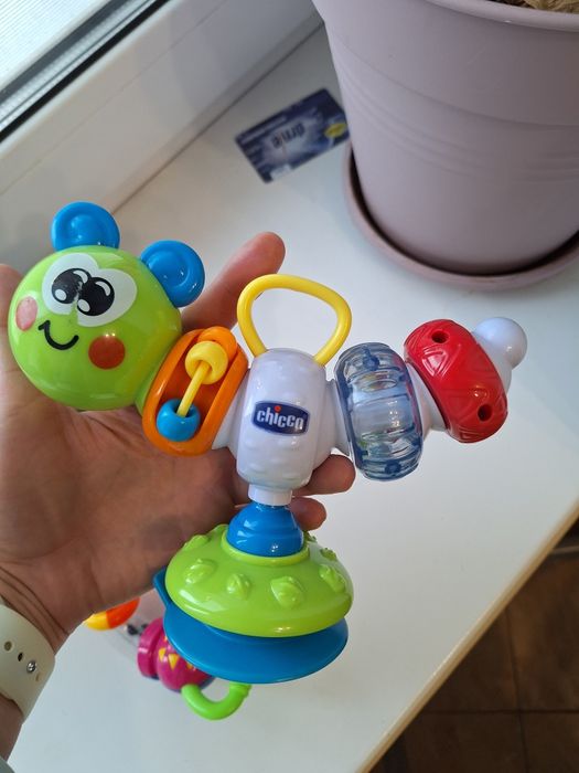 Набір розвивальних іграшок chicco: гусеничка на присосці + гризунці
