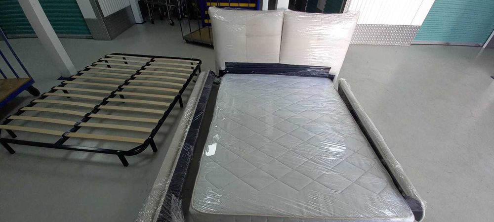 Cama de casal da Area