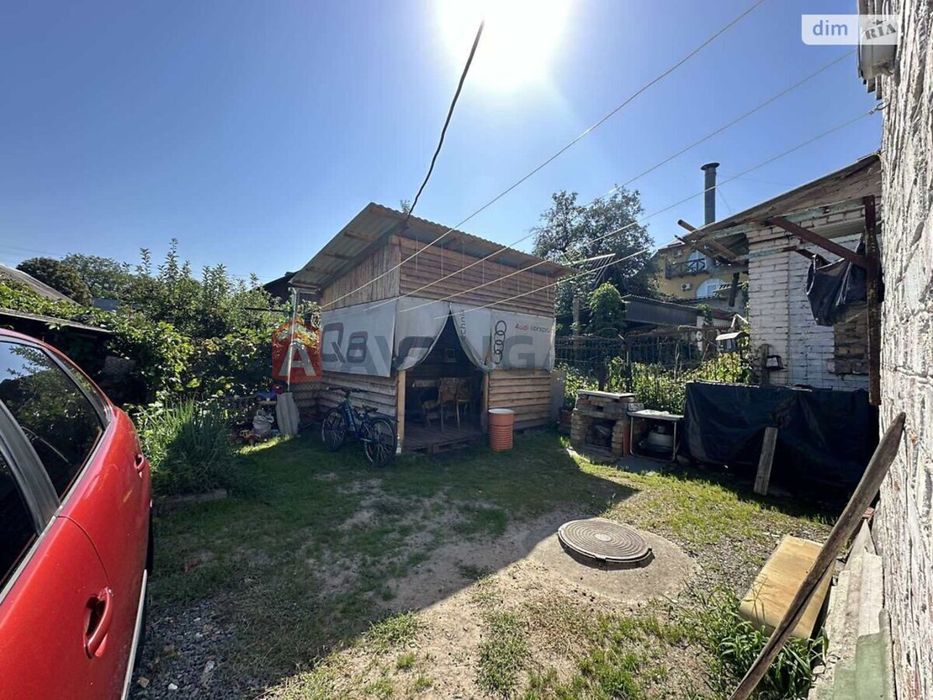 Продається частина приватного будинку вулиця Кам'янецька,.