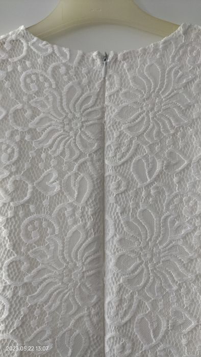 Sprzedam nową sukienkę dla dziewczynki