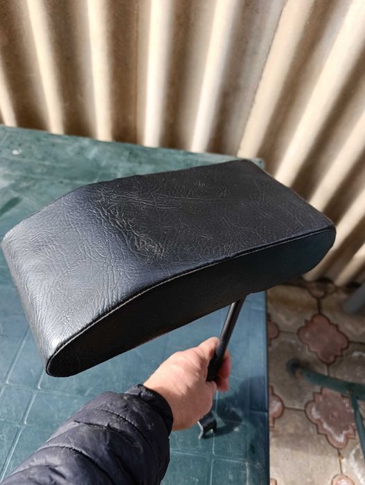 подлокотник универсальный