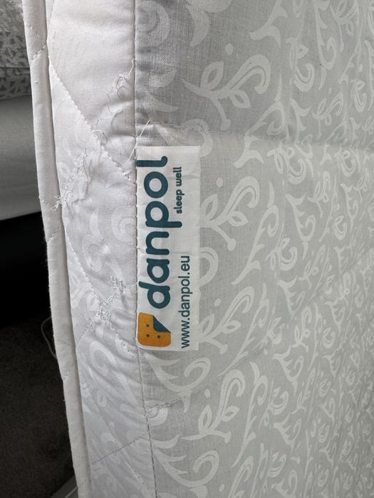 Łóżeczko dziecięce 120×60 z szufladą + materac +komplet pościeli