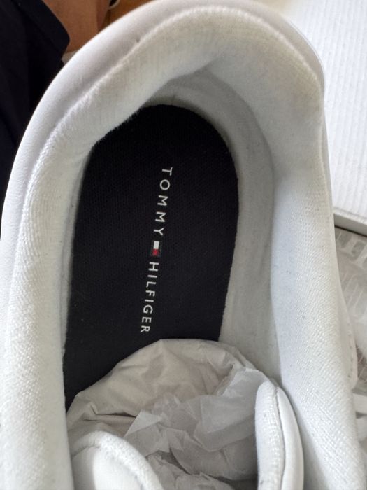 Tommy Hilfiger 44 białe meskie