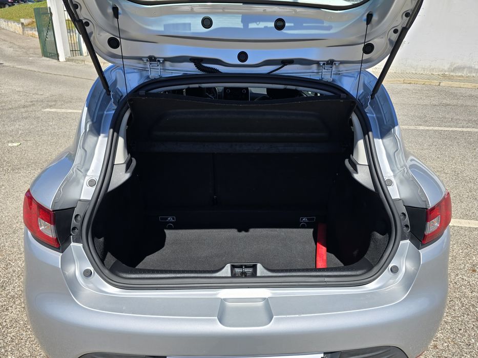 Renault Clio IV 1.5 DCI 90cv Nacional 2018 Como Novo