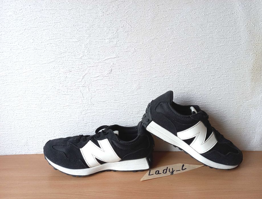 Суперові кросівки New Balance 34,5 р. устілка 22,2 см.