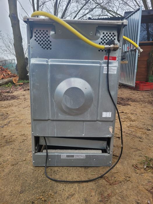 Kuchanka gazowo elektryczna Electorlux.