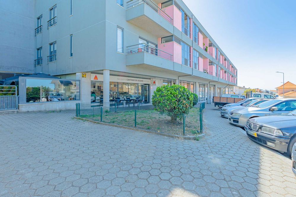 Trespasse de Pão Quente com Fabrico Próprio em Canidelo, VNGaia