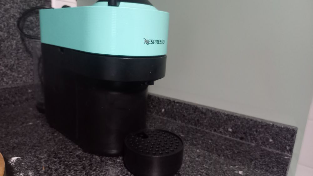 Maquina Nespresso Vertuo POP