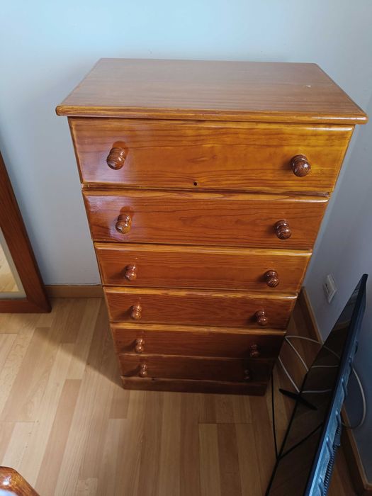 Mobília de quarto pinho mel