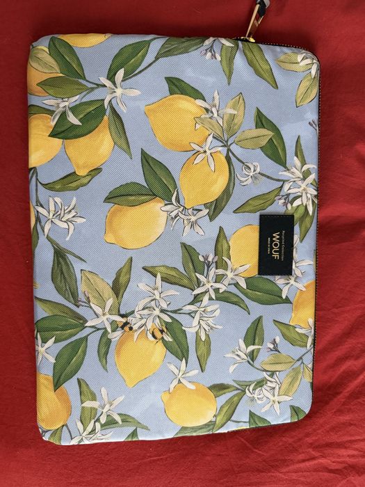 Etui na laptopa WOUF