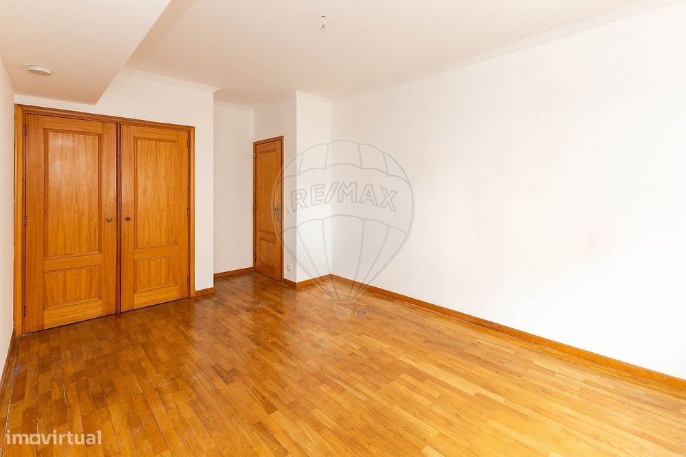 Apartamento T2 para arrendamento