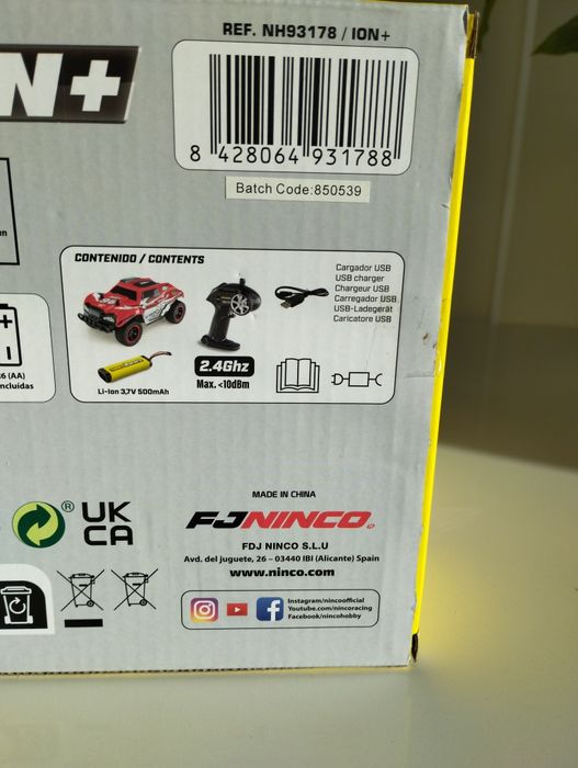 Carro telecomandado nincoracers novo.