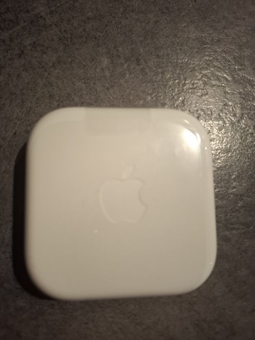 Słuchawki iphone  przewodowe NOWE