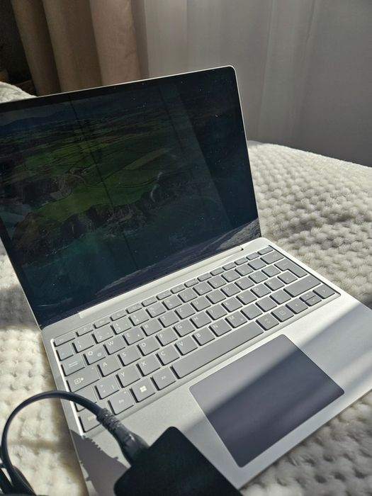 Laptop microsoft surface go2