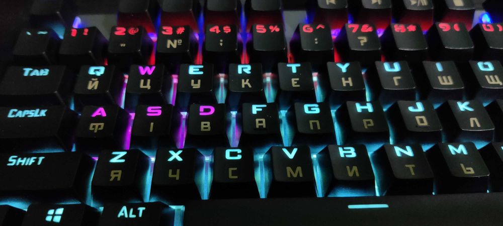 Гравировка клавиатуры ноутбука. Нанесение русских букв на клавиши: 300 ...