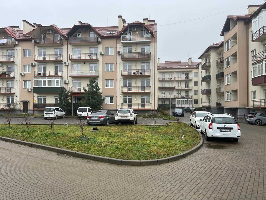 Продається класична 2-кімнатна квартира в м. Ужгород, вул. Вишнева