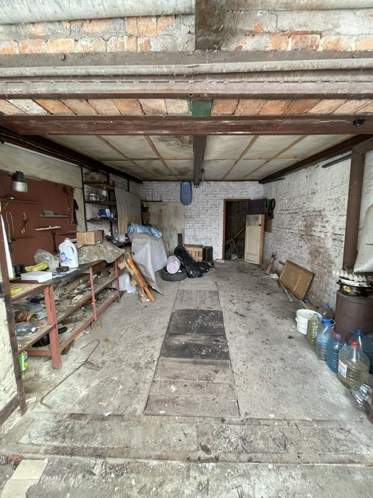 Продам гараж , в гаржном кооперативе !