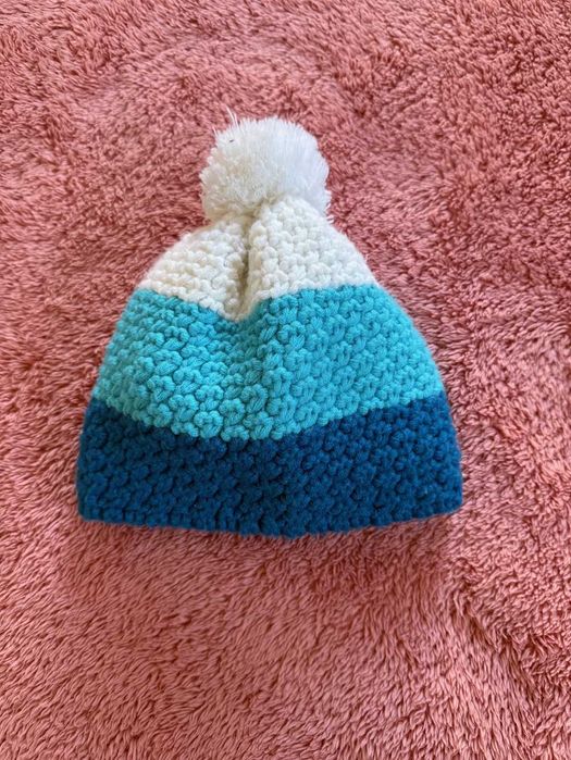 Czapka z pomponem, trójkolorowa czapka z pomponem, nowa