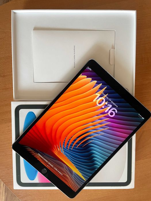 iPad Pro 10.5. Wi-Fi + LTE . 256 Gb. Батарея 95%