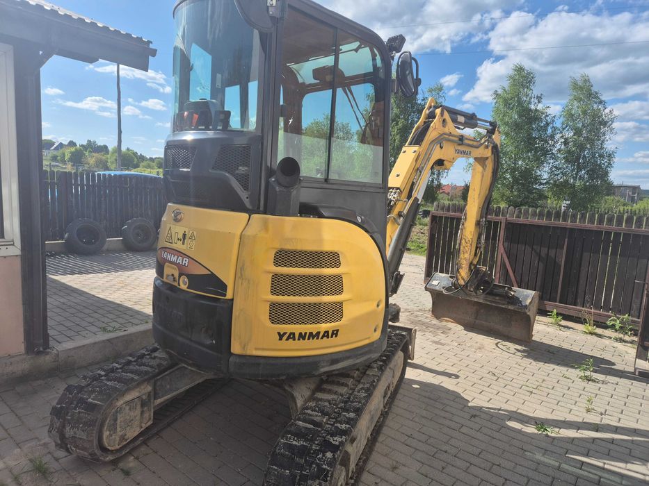 Minikoparka Yanmar Vio 33-U rok 2016