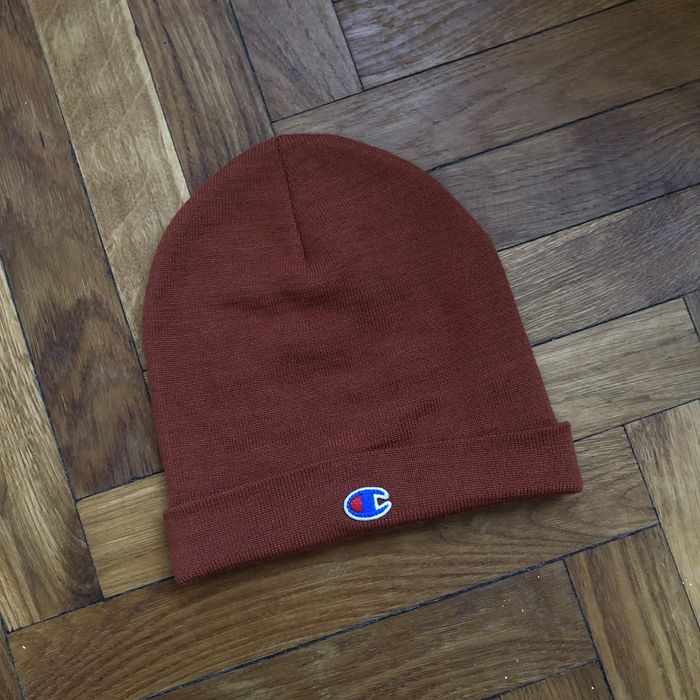czapka jesienna zimowa marki champion uniseks