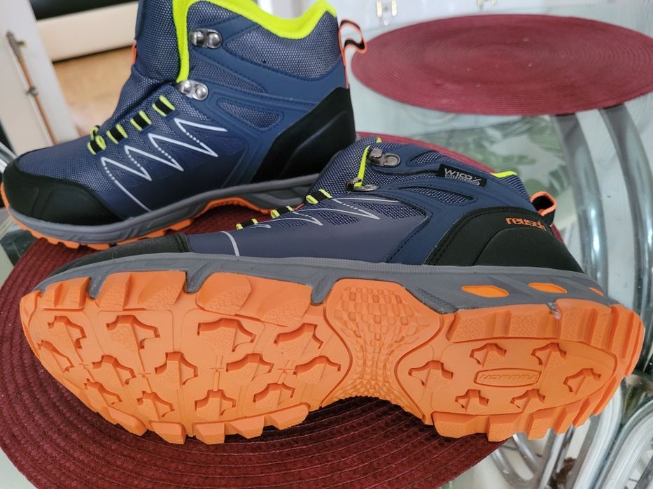 Buty trekkingowe wysokie chłopięce rozm.38
