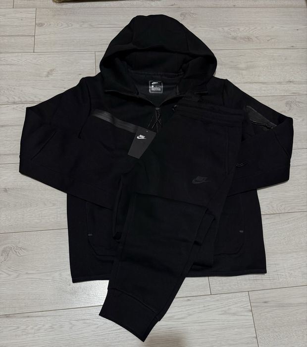 Zestam dresowy Nike Tech Fleece