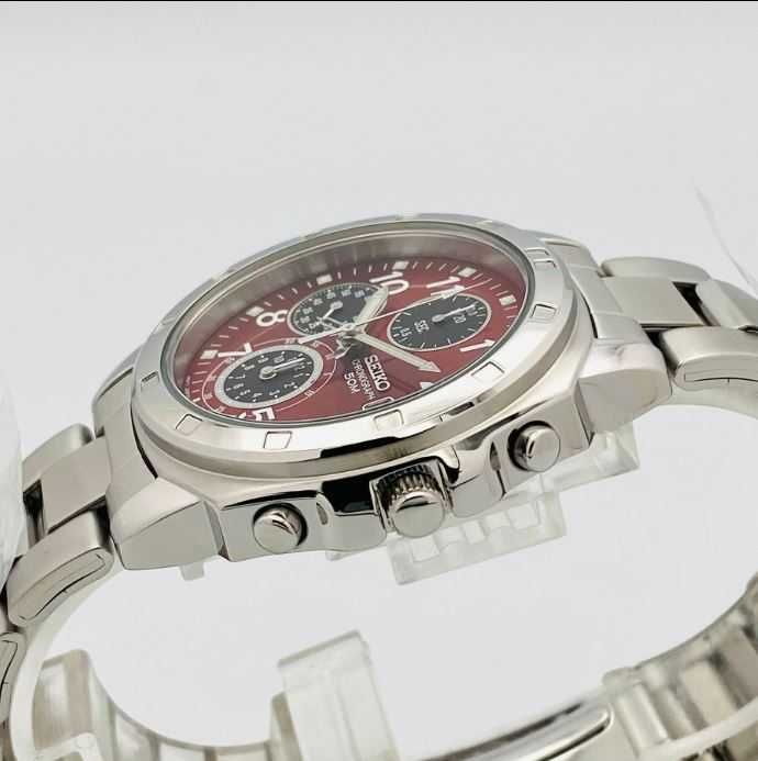 Relógio Seiko Chronograph Red Dial 7T92 0CA0 Novo