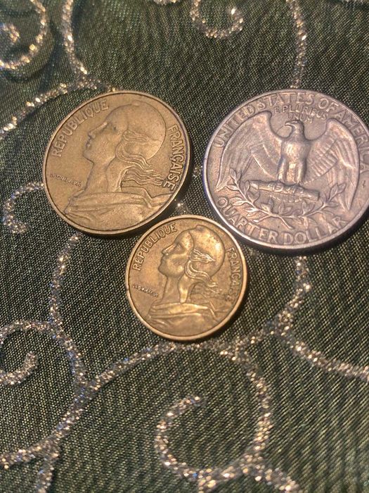 Vendo conjunto de três moedas procuradas