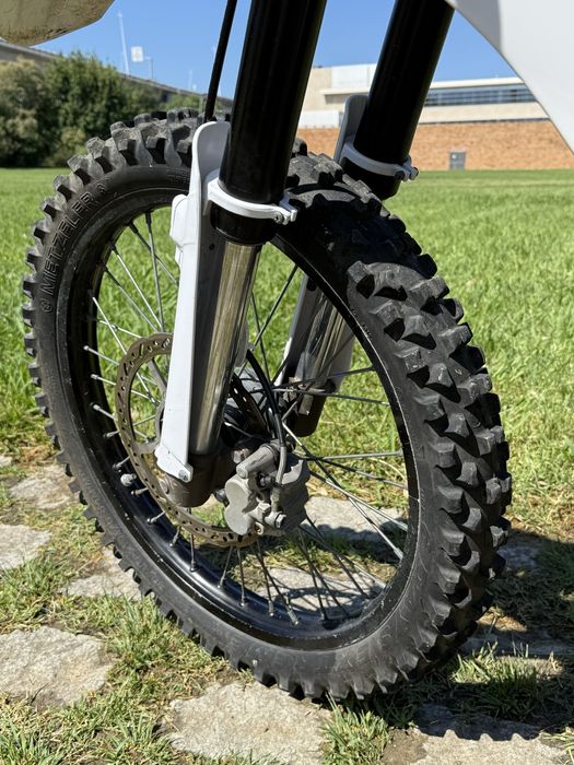 AJP PR4 240 Enduro 2014