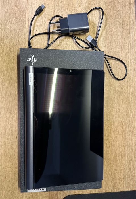 Lenovo yoga smart tab LTE
