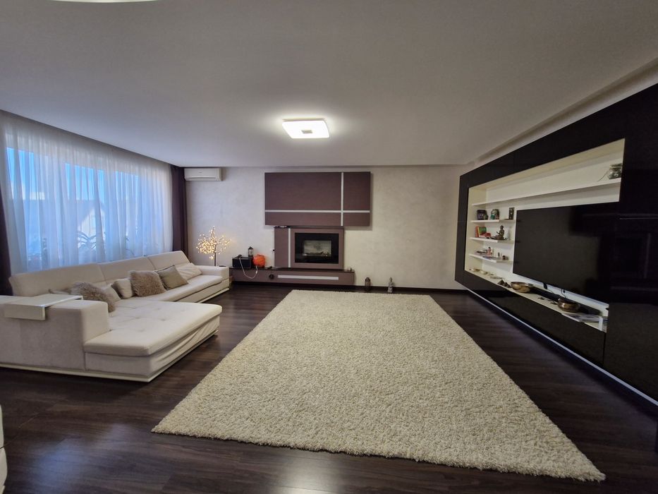 Ексклюзивна пропозиція! 3-х кімнатна квартира! Центр міста!