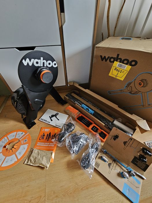 Trenażer Wahoo Kickr Core 2 (Zwift cog & click)