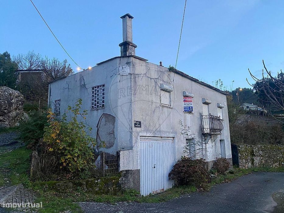 T3 Detached House for Sale