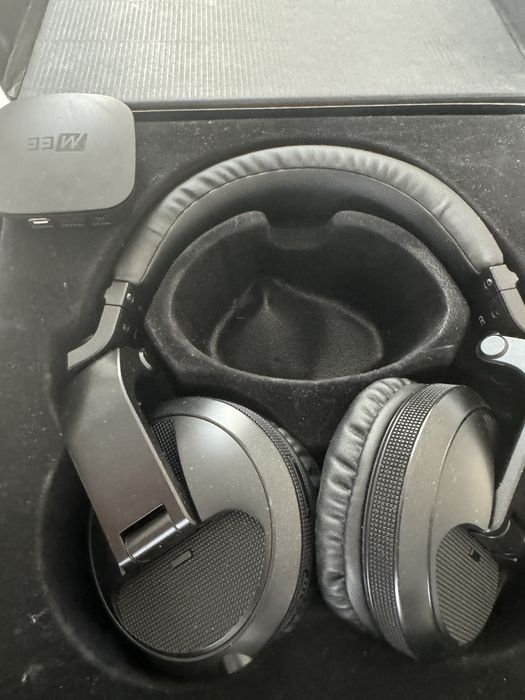 Profesjonalny Zestaw DJ: Kontroler Pioneer DDJ-1000