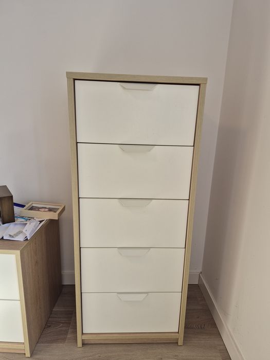 Móvel Quarto 5 gavetas