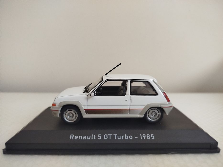 Miniatura Renault 5 GT Turbo 1/43 Nova