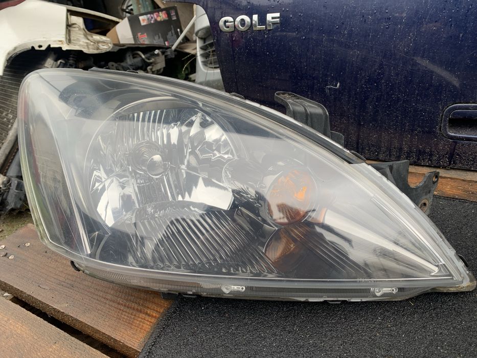 Фари Mitsubishi Lancer 9 Мітсубіші Лансер 9