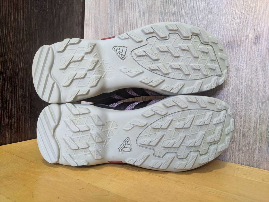 Adidas Terrex - трекінгові водостійкі кросівки